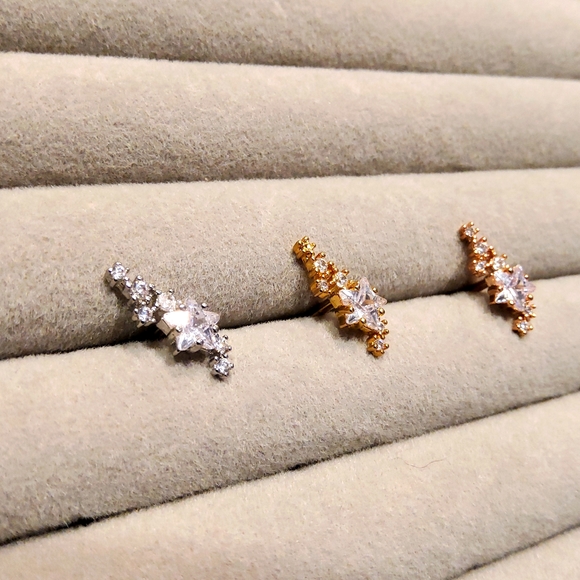 Star with stem Body Jewelry - Picture 2 of 2